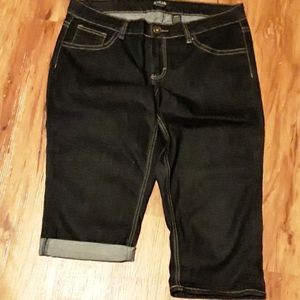 NWOT ZCO JEANS capris